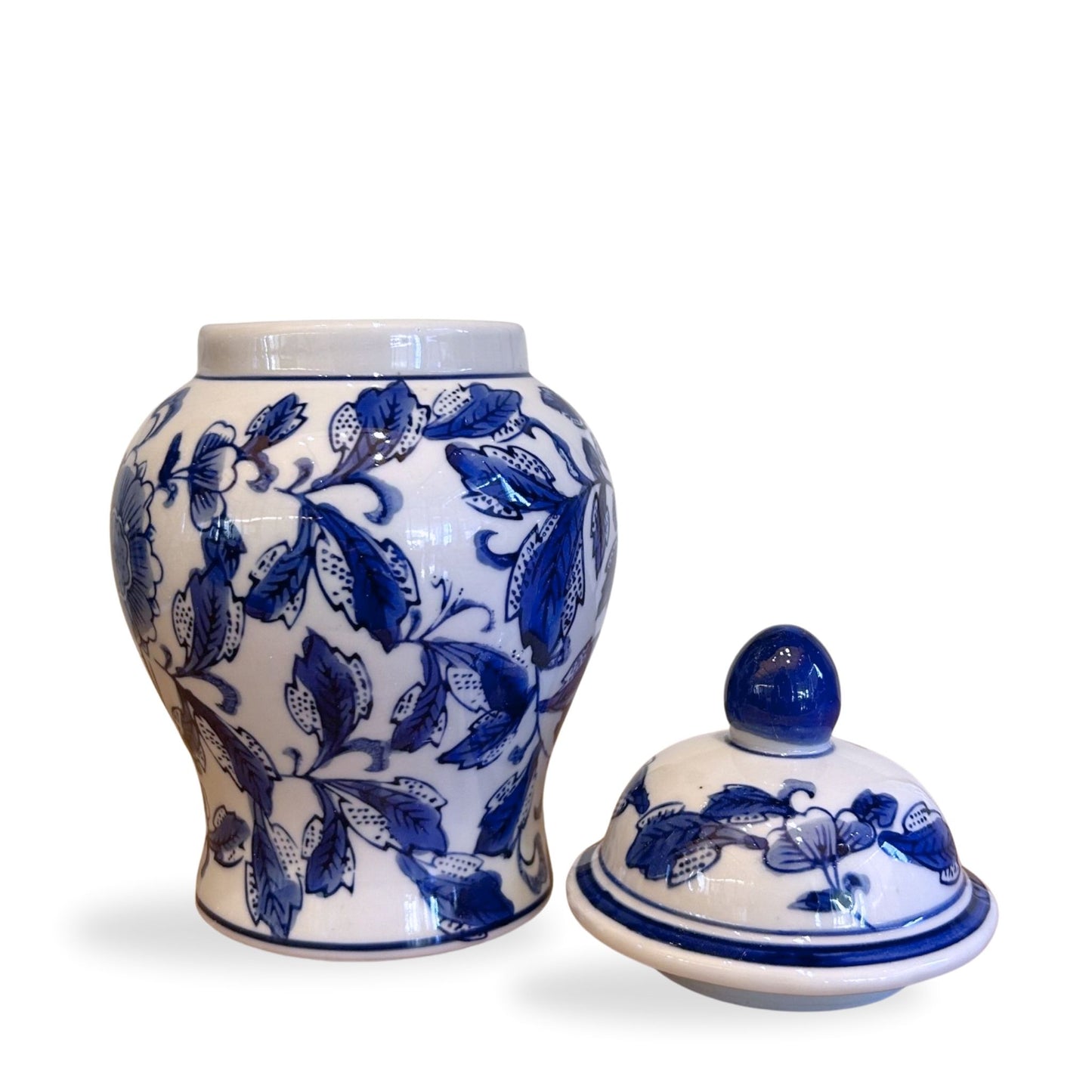 8 Inch Blue and White Chinoiserie Vessel With Cover