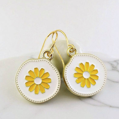 Daisy Drop Style Earrings