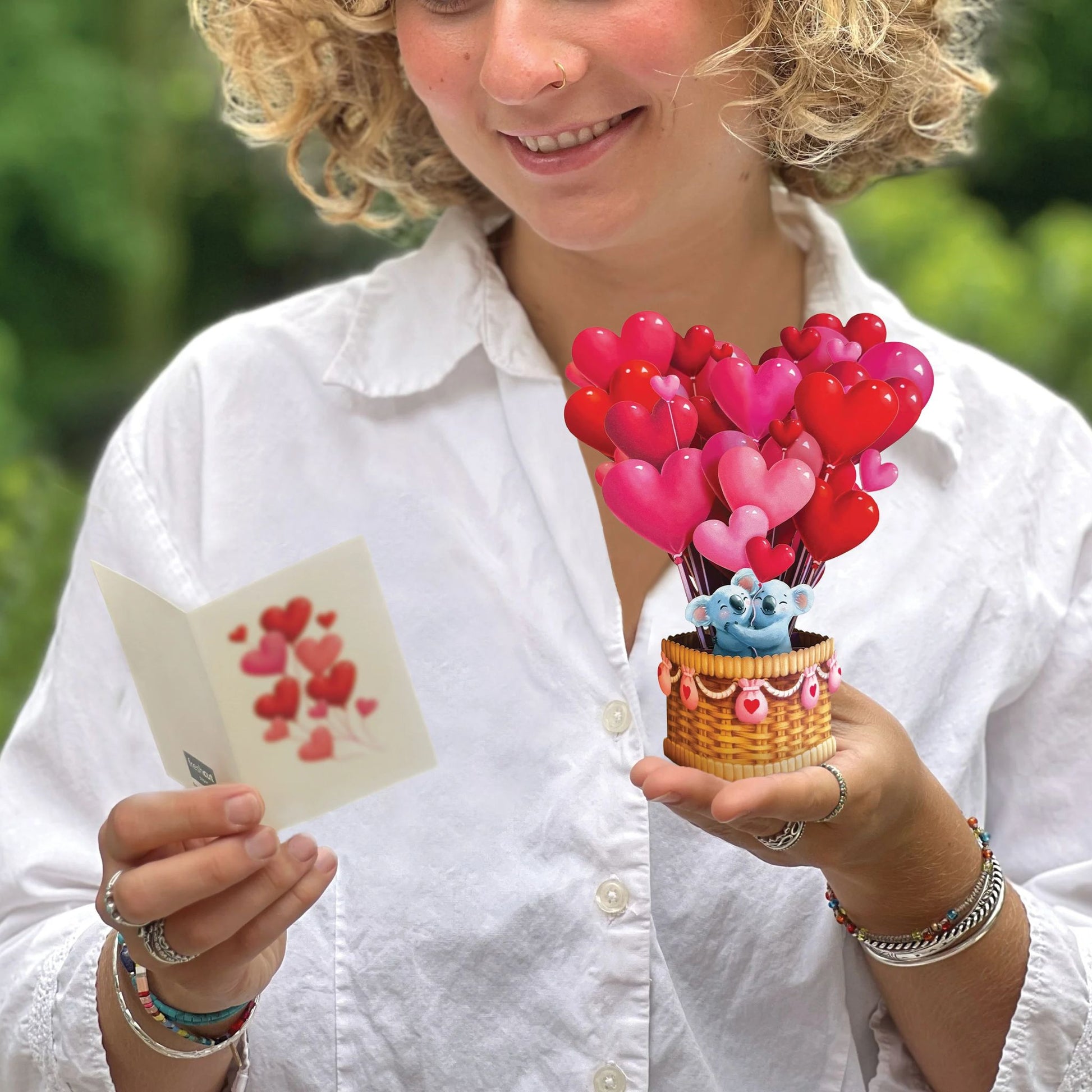 Heart Balloon pop-up greeting card