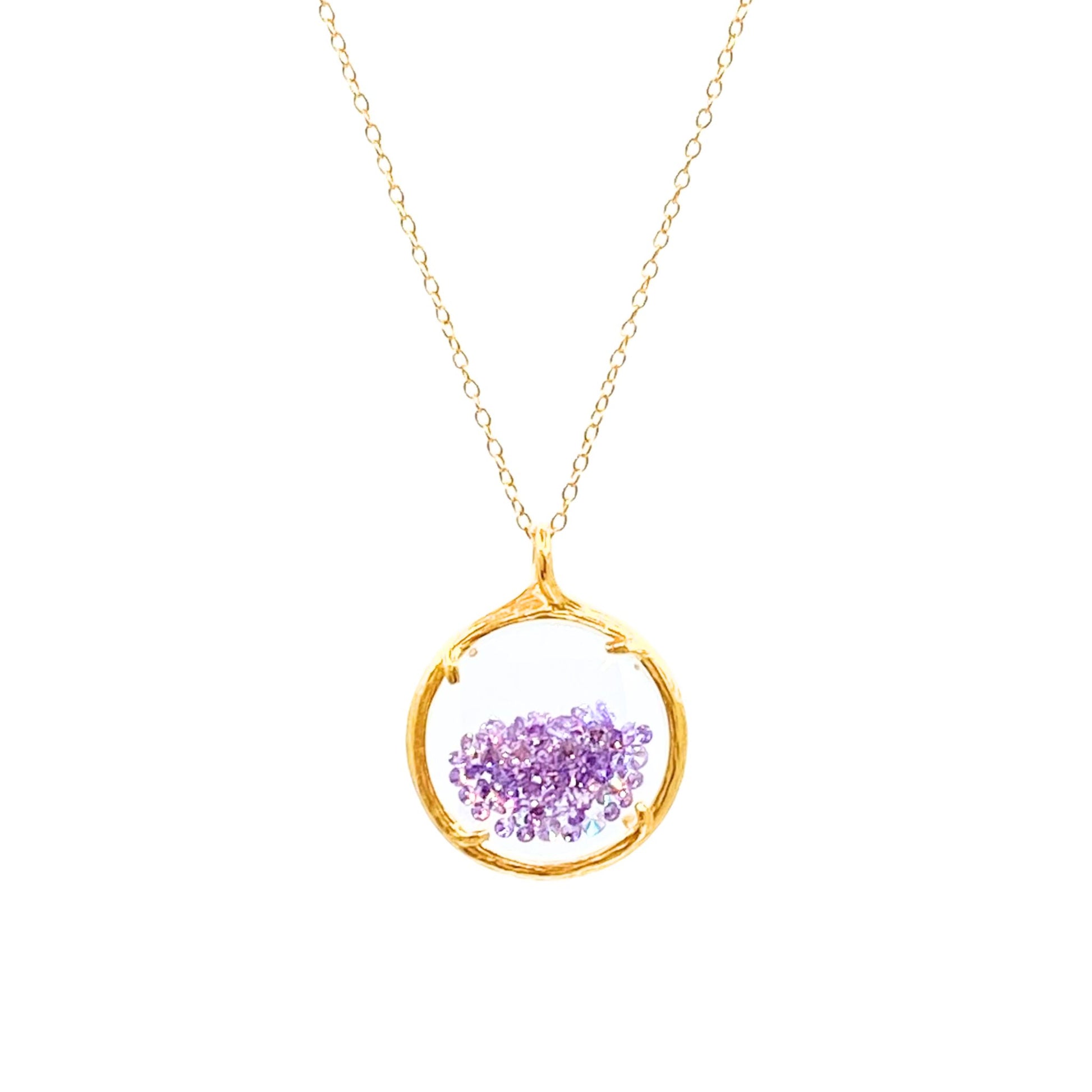 Shaker Circle Gold Necklace with Amethyst Crystals